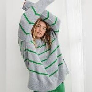 AERIE UNREAL SWEATER